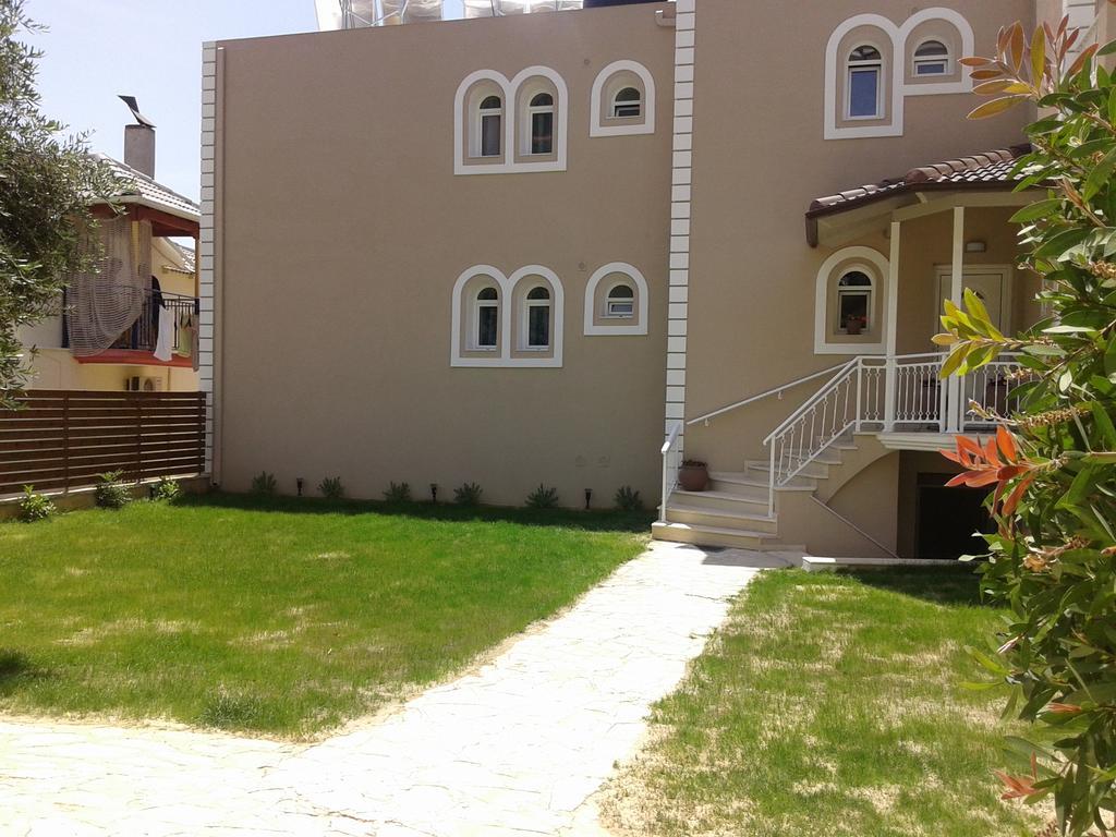 Filanthi Apartments Paralia Vrachou Extérieur photo