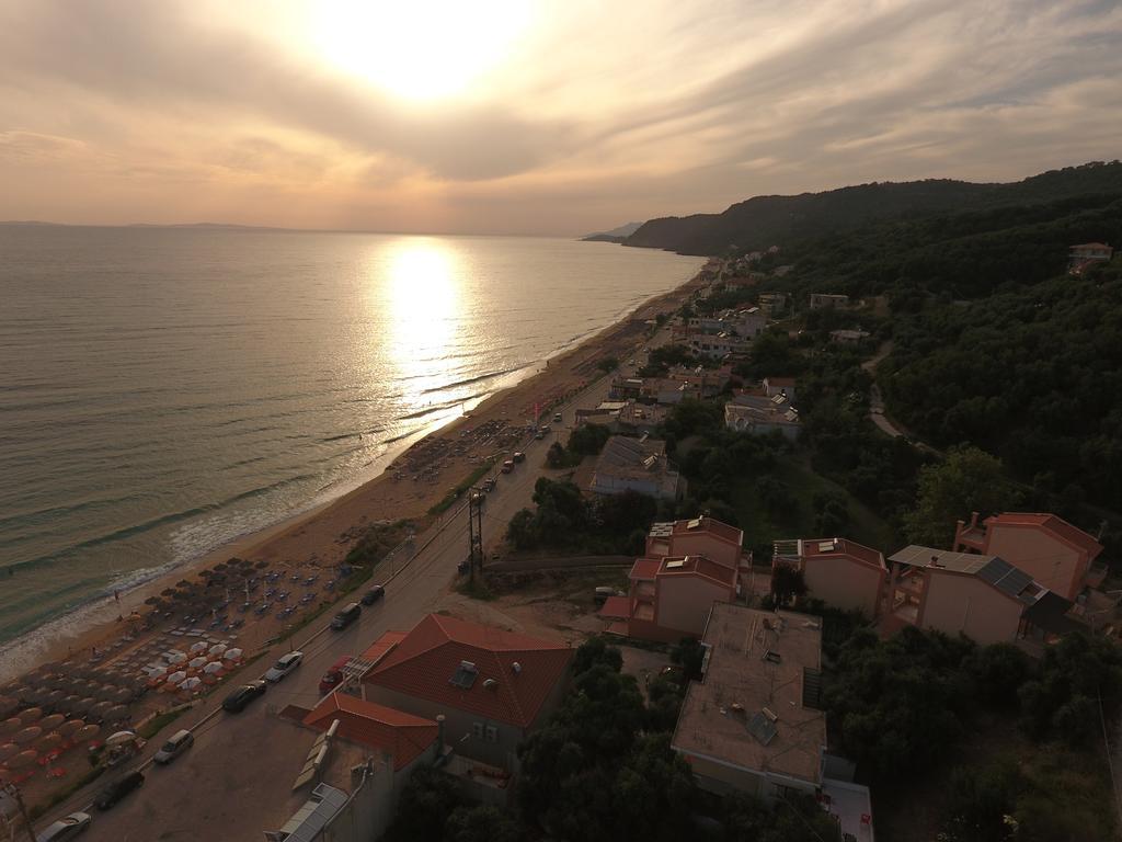 Filanthi Apartments Paralia Vrachou Extérieur photo