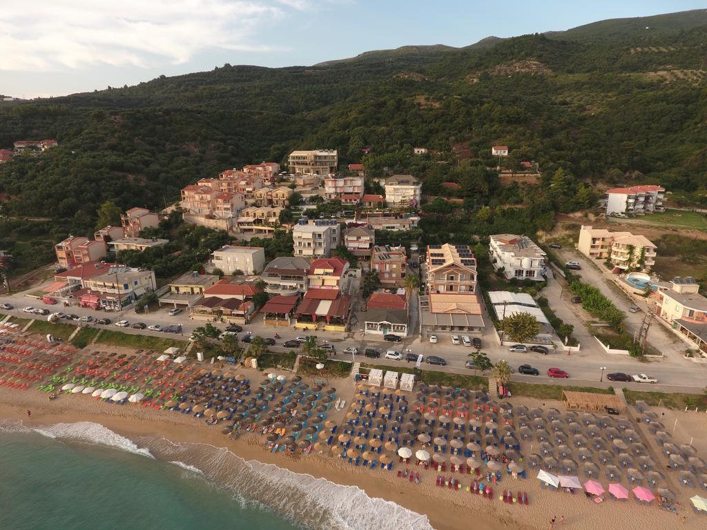 Filanthi Apartments Paralia Vrachou Extérieur photo