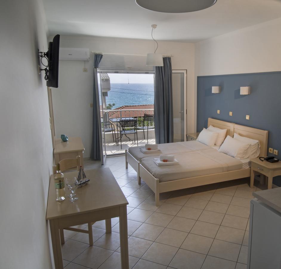 Filanthi Apartments Paralia Vrachou Extérieur photo