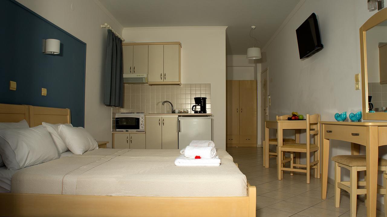 Filanthi Apartments Paralia Vrachou Extérieur photo