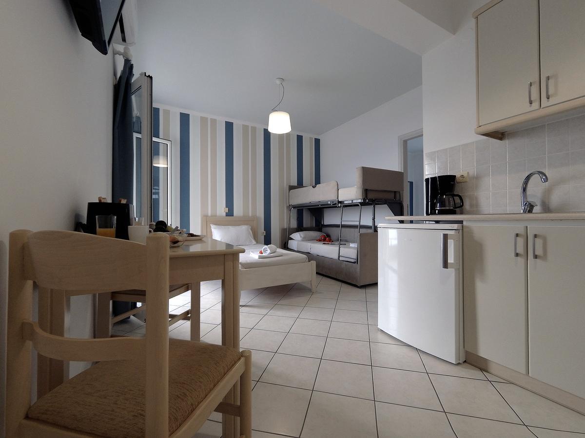 Filanthi Apartments Paralia Vrachou Extérieur photo