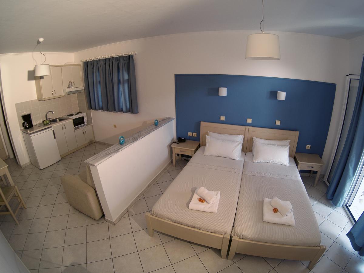 Filanthi Apartments Paralia Vrachou Extérieur photo